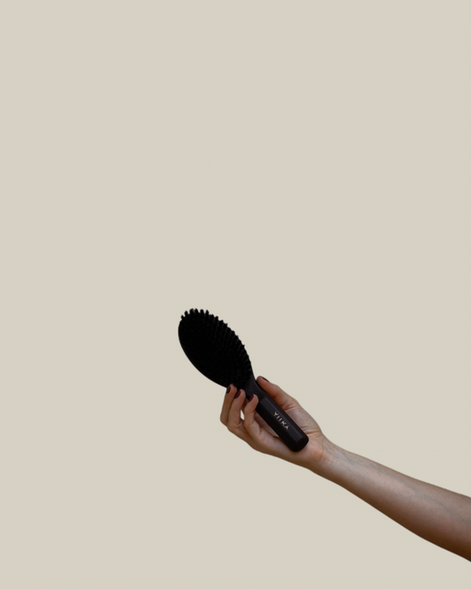 Noa – Die Glanzbürste